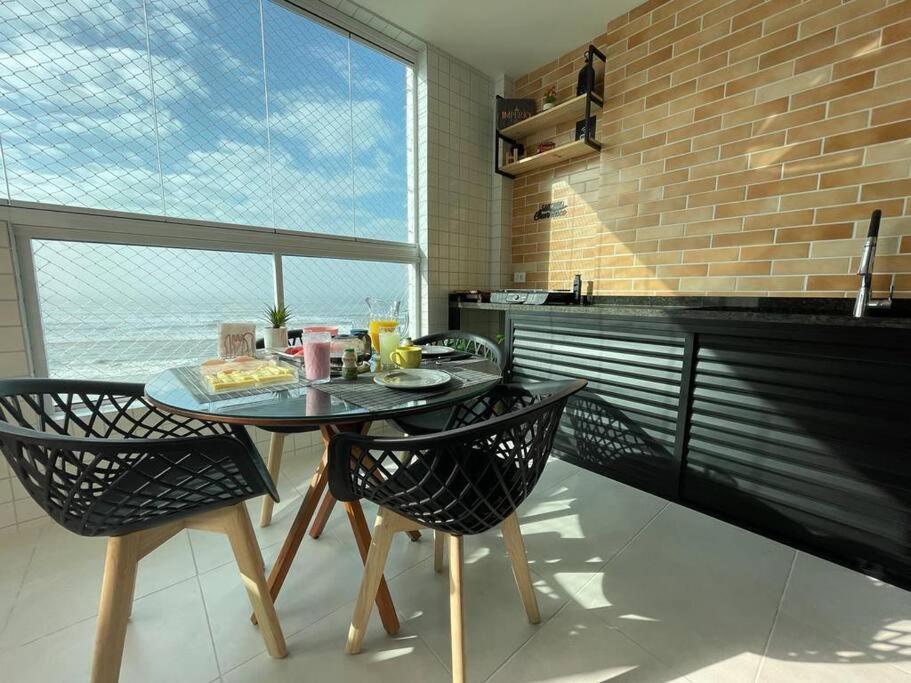 Ap Frente Mar Com Ar-Condicionado E Varanda Gourmet Mongaguá Esterno foto